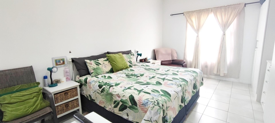 3 Bedroom Property for Sale in Franskraal Western Cape